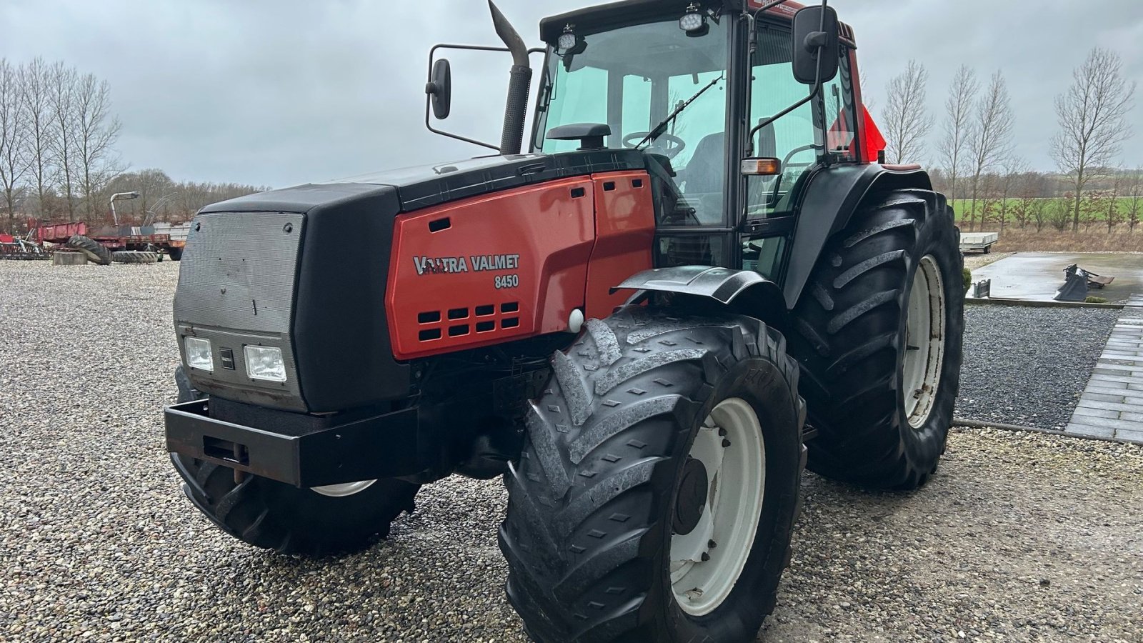 Traktor typu Valtra 8450, Gebrauchtmaschine v Thorsø (Obrázek 8)