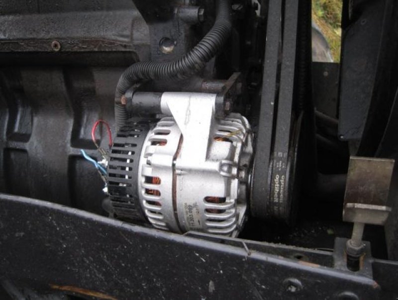 Traktor of the type Valtra 8550, Gebrauchtmaschine in Viborg (Picture 12)