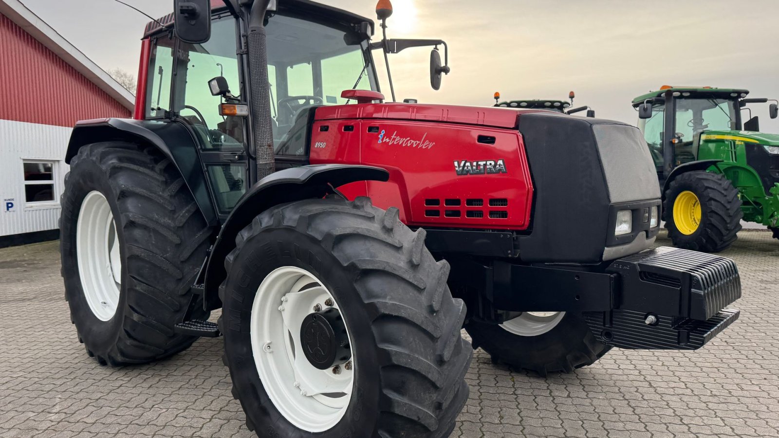 Traktor del tipo Valtra 8950 KUN 5200 TIMER! ÆGTE LIEBHAVERI!, Gebrauchtmaschine In Nørager (Immagine 8)