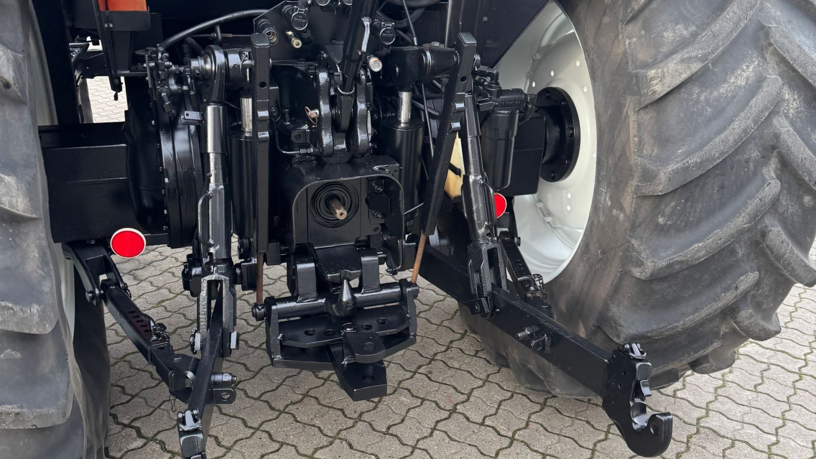 Traktor del tipo Valtra 8950 KUN 5200 TIMER! ÆGTE LIEBHAVERI!, Gebrauchtmaschine In Nørager (Immagine 15)