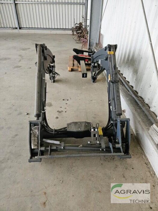 Traktor типа Valtra A 104, Gebrauchtmaschine в Apenburg-Winterfeld (Фотография 1)