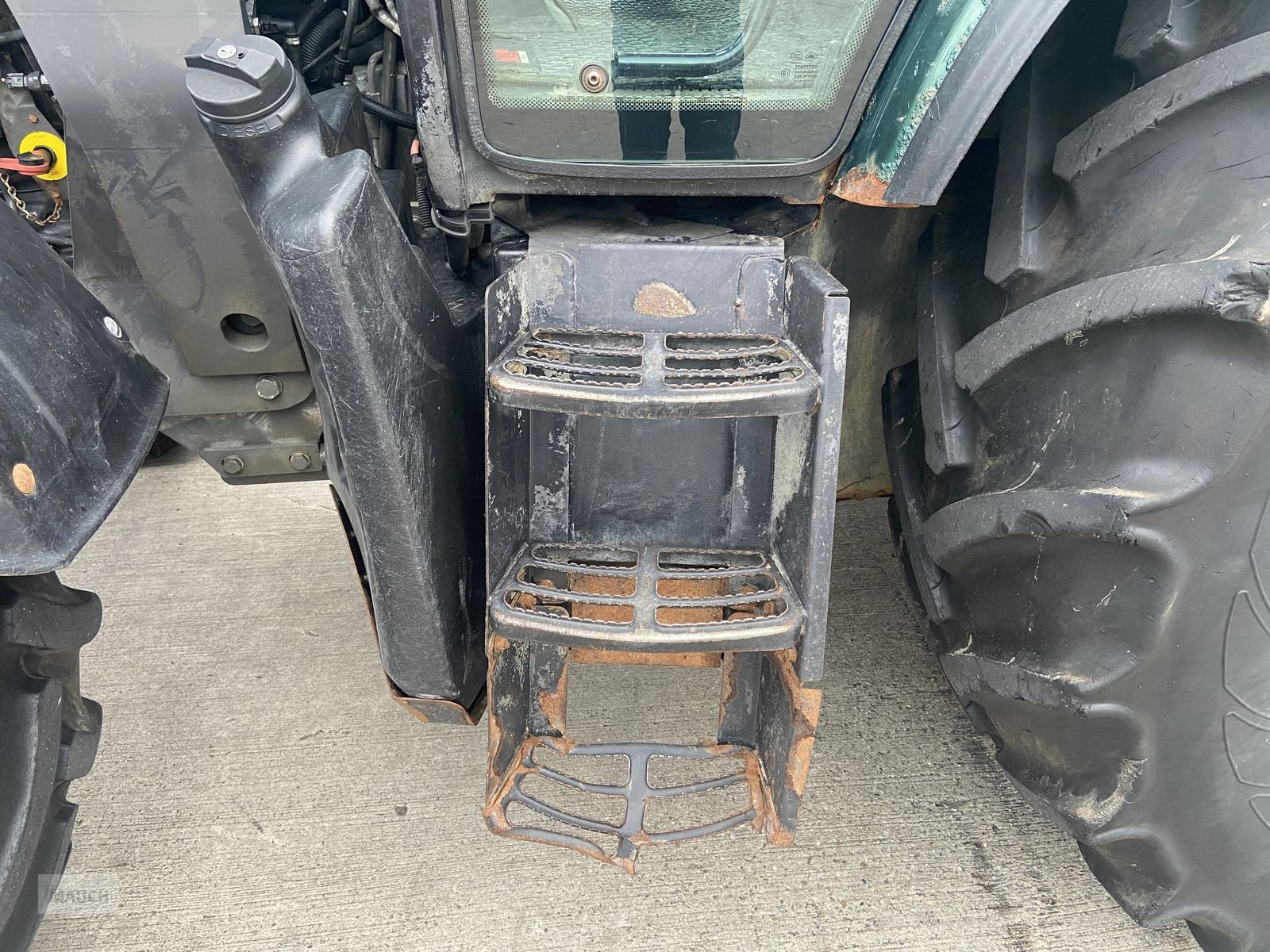 Traktor типа Valtra A 104, Gebrauchtmaschine в Burgkirchen (Фотография 15)