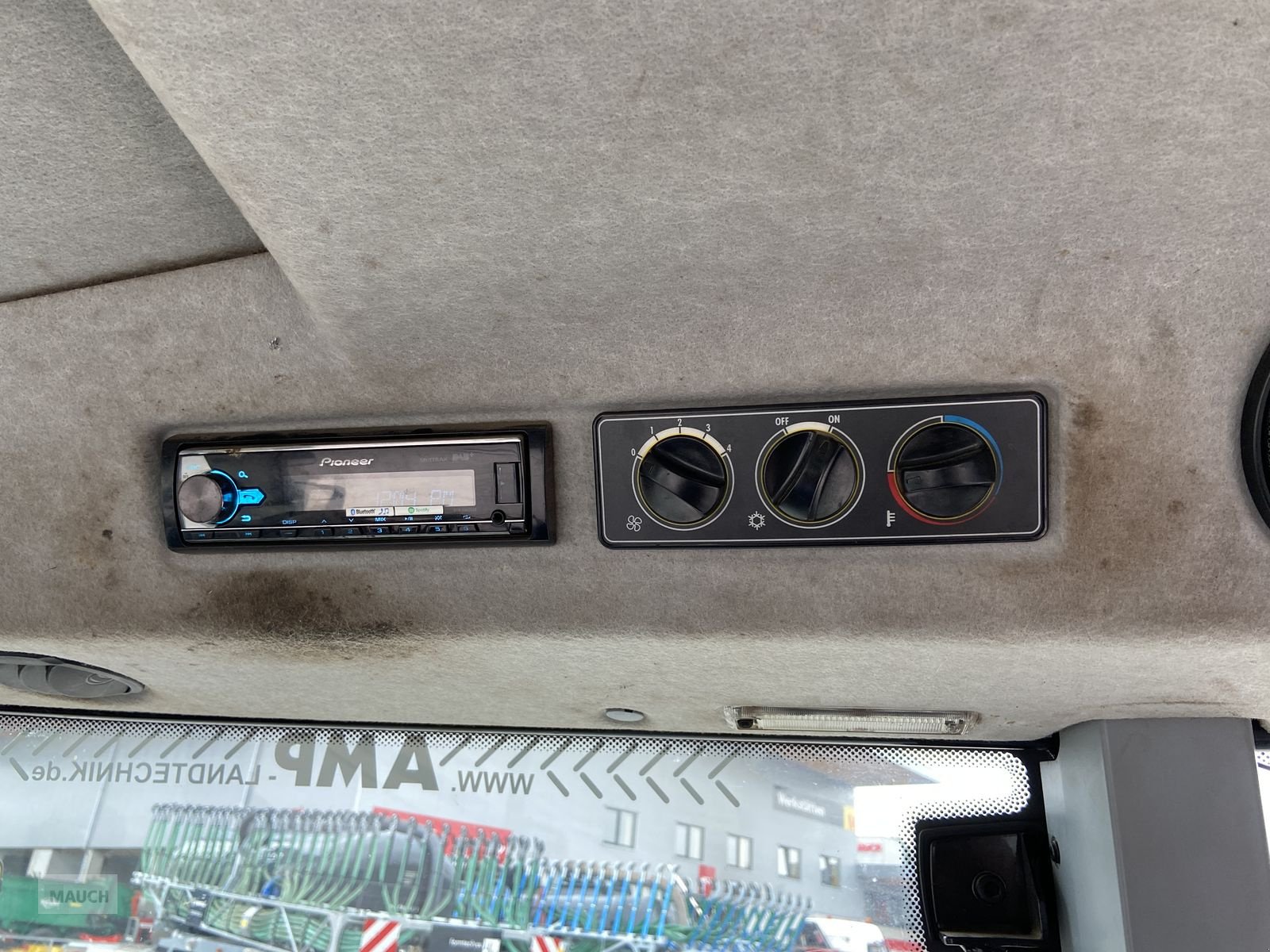 Traktor типа Valtra A 104, Gebrauchtmaschine в Burgkirchen (Фотография 13)