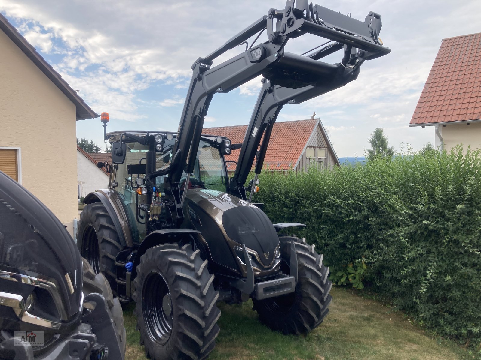 Traktor des Typs Valtra A 105 H4, Neumaschine in Bodenwöhr/ Taxöldern (Bild 1)