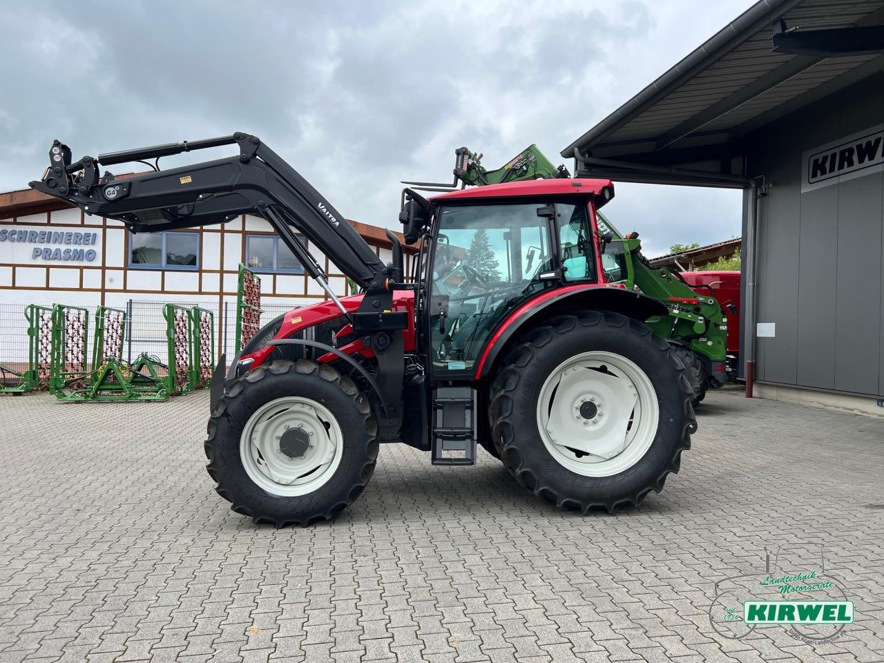 Traktor от тип Valtra A 105, Neumaschine в Blankenheim (Снимка 7)