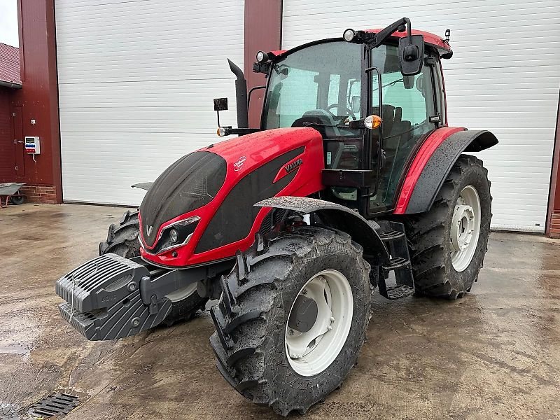 Traktor del tipo Valtra A 105, Gebrauchtmaschine en Ostercappeln (Imagen 1)