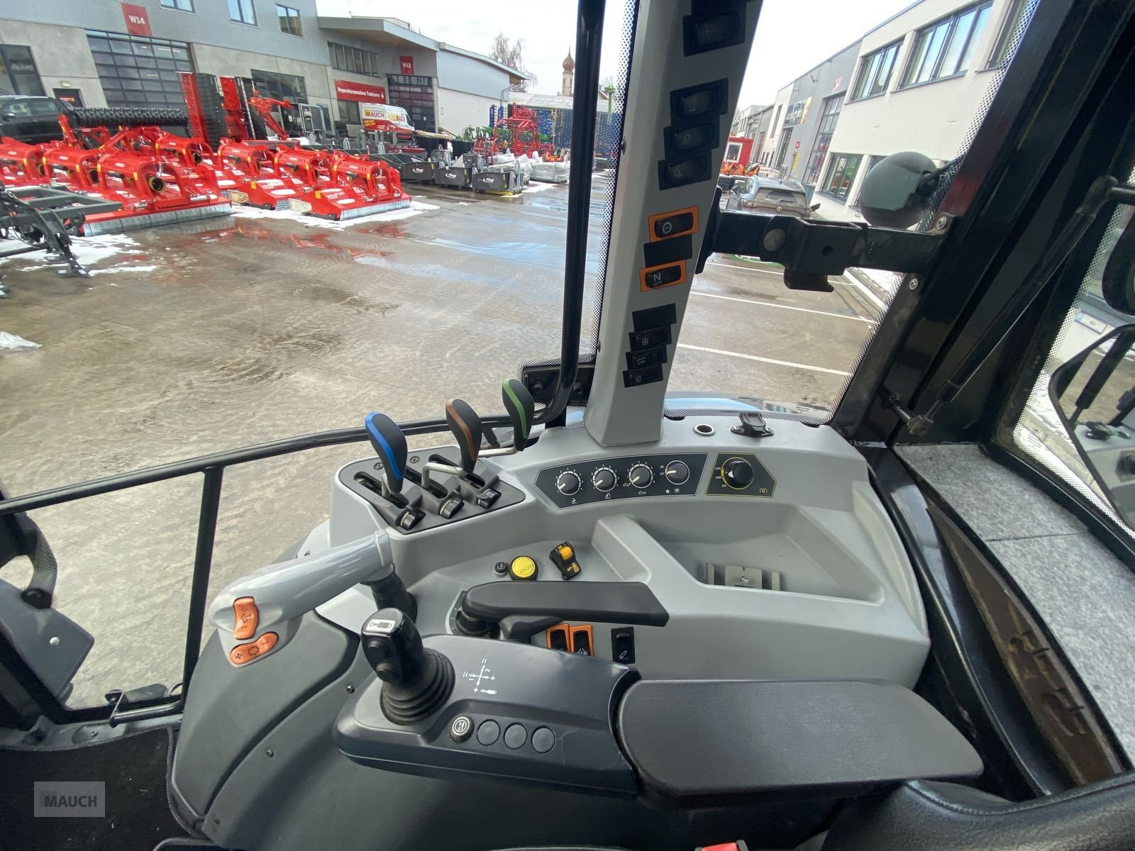 Traktor of the type Valtra A 114, Gebrauchtmaschine in Burgkirchen (Picture 12)