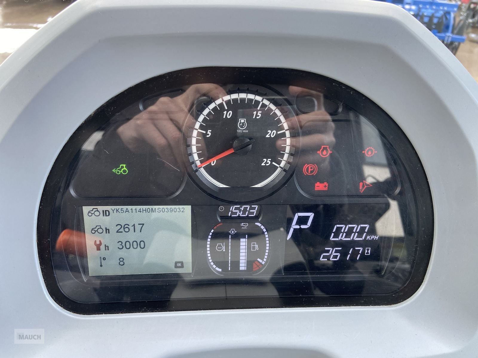 Traktor of the type Valtra A 114, Gebrauchtmaschine in Burgkirchen (Picture 13)