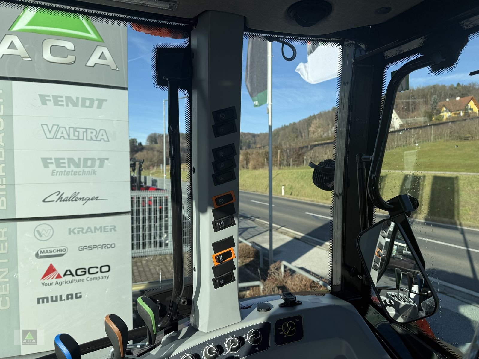 Traktor tipa Valtra A 115, Neumaschine u Markt Hartmannsdorf (Slika 15)