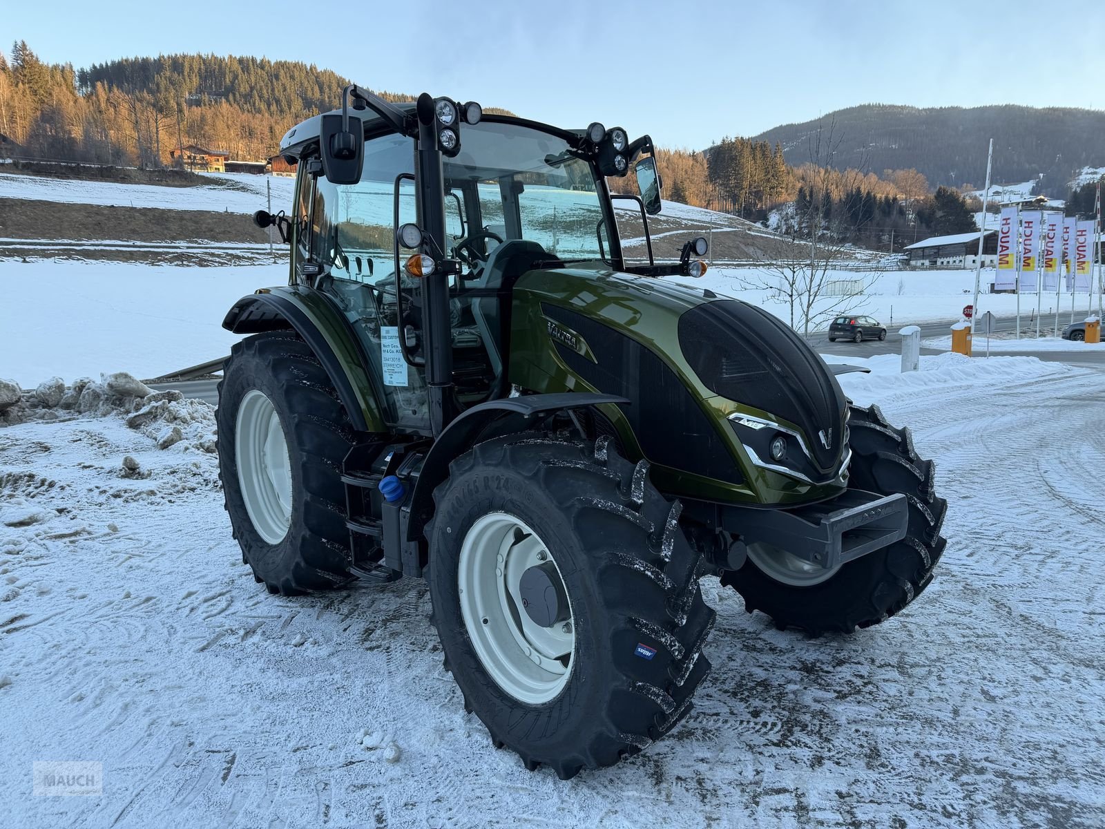 Traktor del tipo Valtra A 115, Neumaschine en Eben (Imagen 4)
