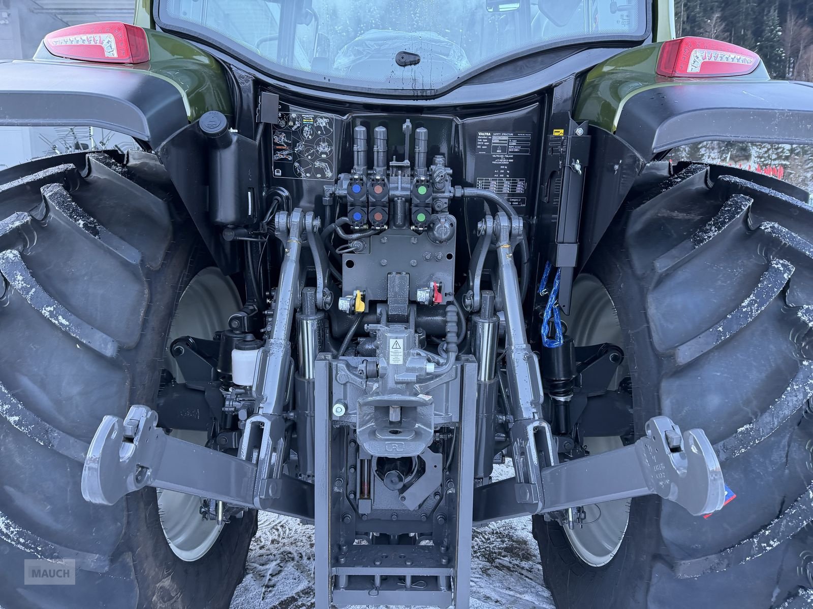 Traktor del tipo Valtra A 115, Neumaschine en Eben (Imagen 8)