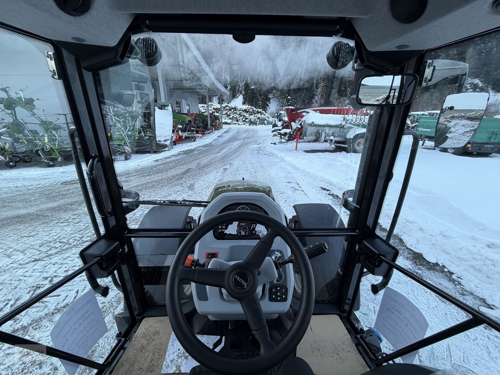 Traktor del tipo Valtra A 115, Neumaschine en Eben (Imagen 13)