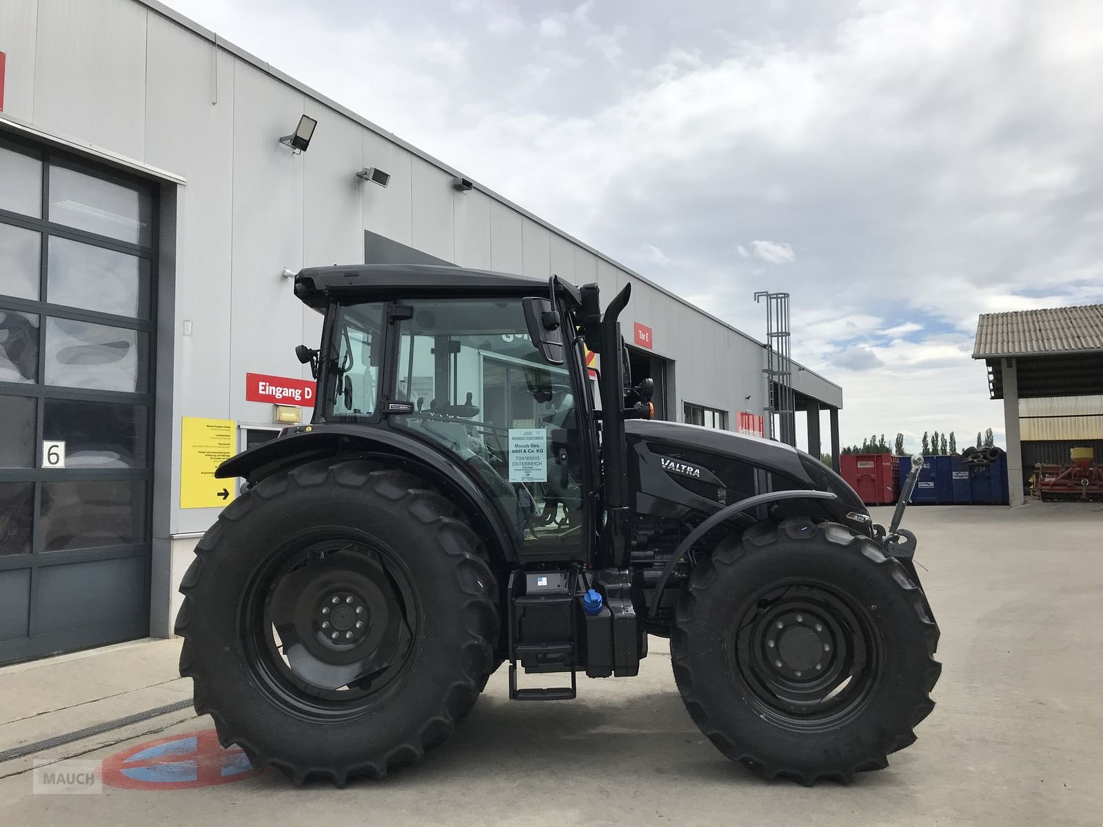 Traktor του τύπου Valtra A 115, Neumaschine σε Burgkirchen (Φωτογραφία 4)