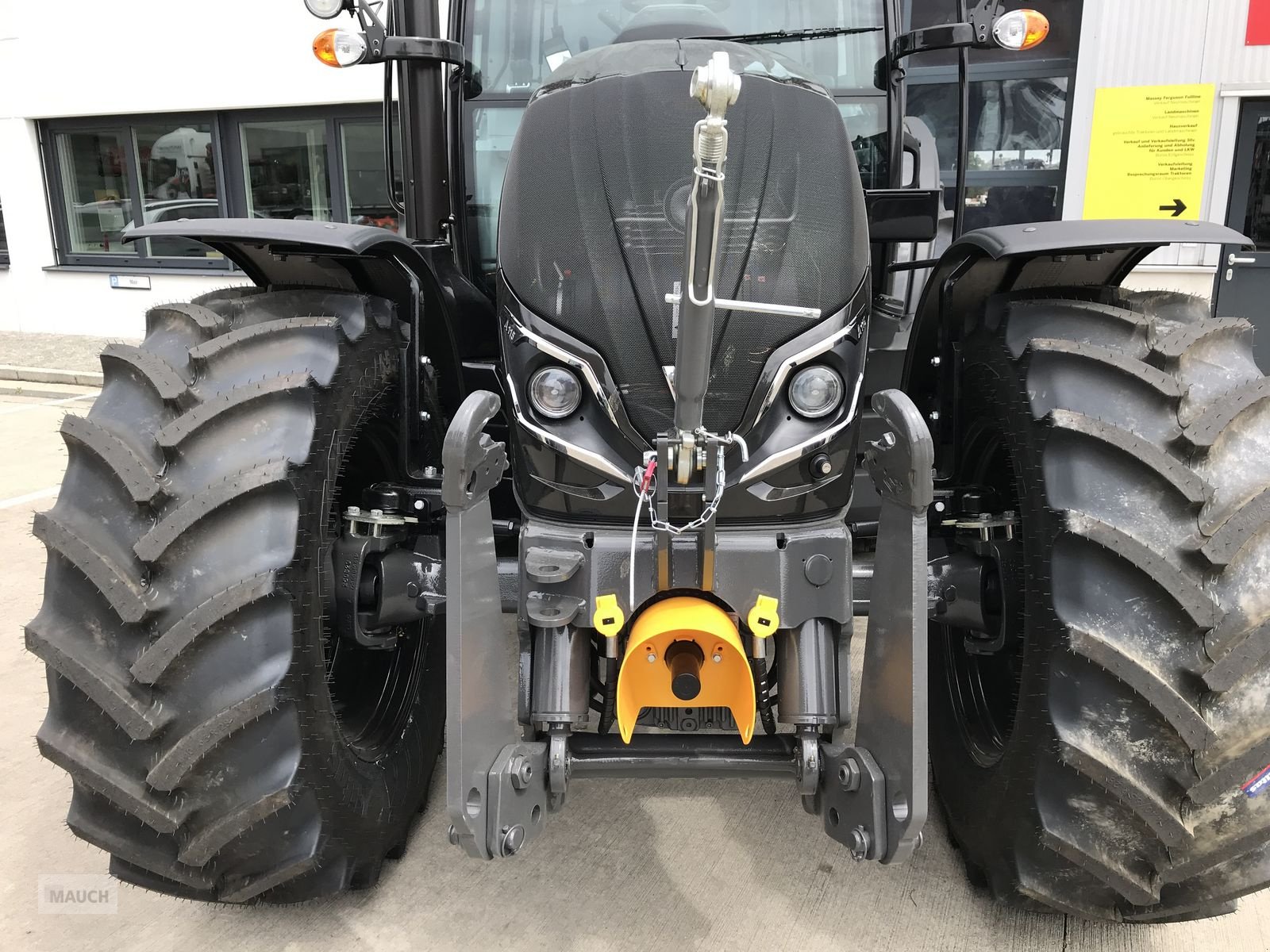 Traktor του τύπου Valtra A 115, Neumaschine σε Burgkirchen (Φωτογραφία 10)