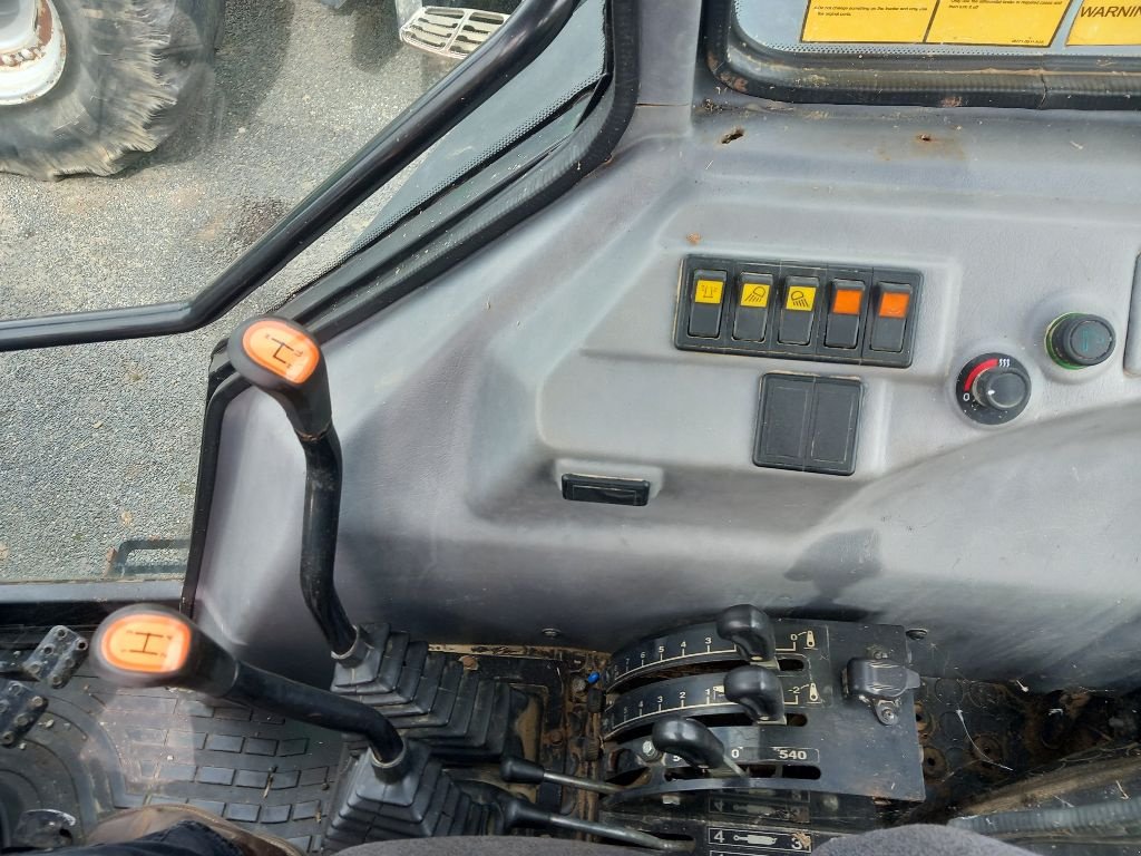 Traktor des Typs Valtra A 73 Compact, Gebrauchtmaschine in BRECE (Bild 8)