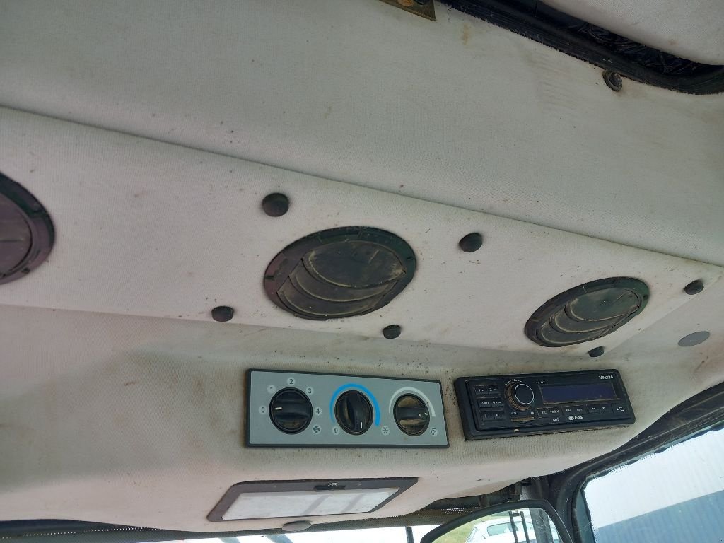 Traktor des Typs Valtra A 73 Compact, Gebrauchtmaschine in BRECE (Bild 10)