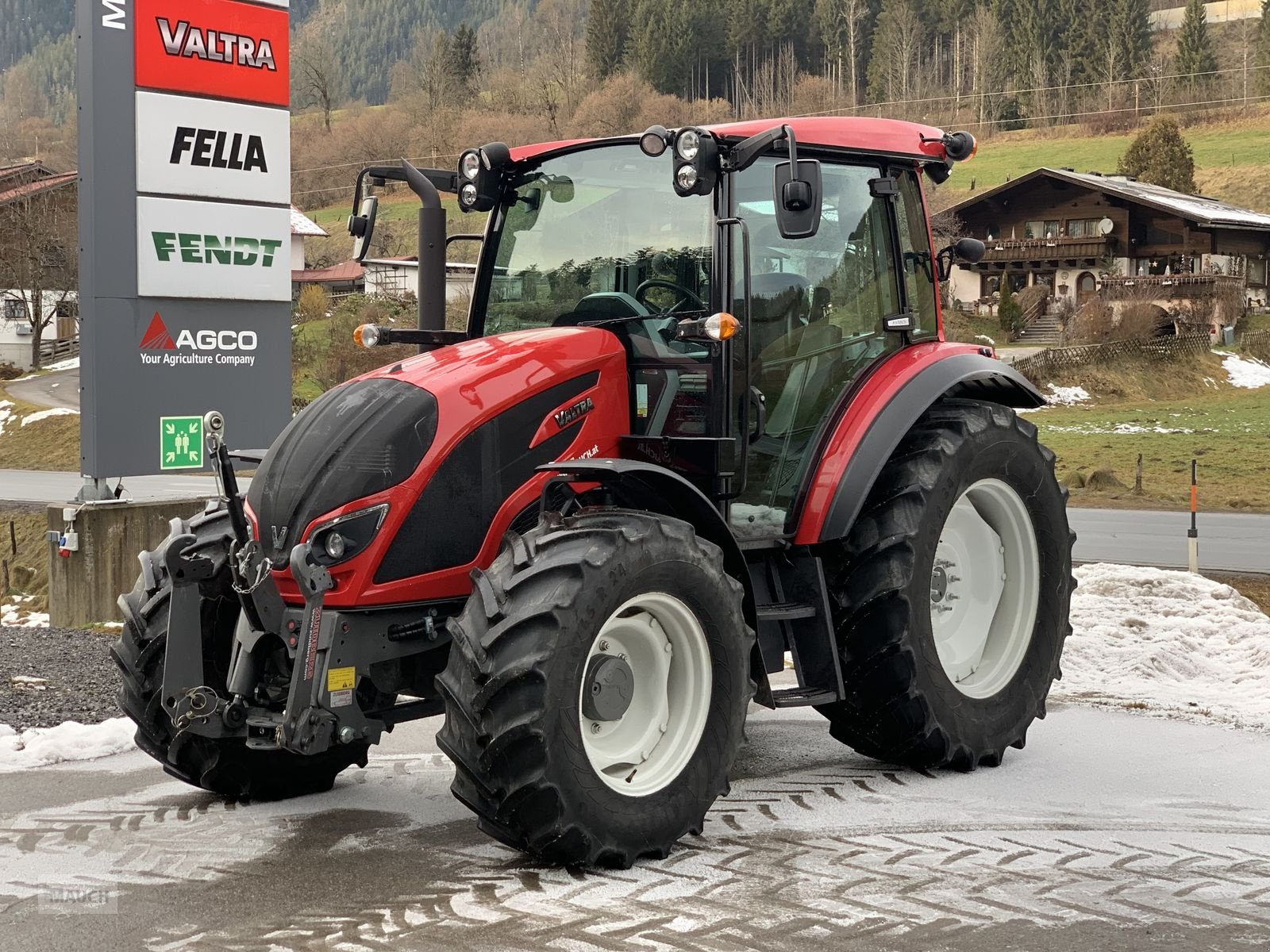 Traktor типа Valtra A 74, Gebrauchtmaschine в Eben (Фотография 2)
