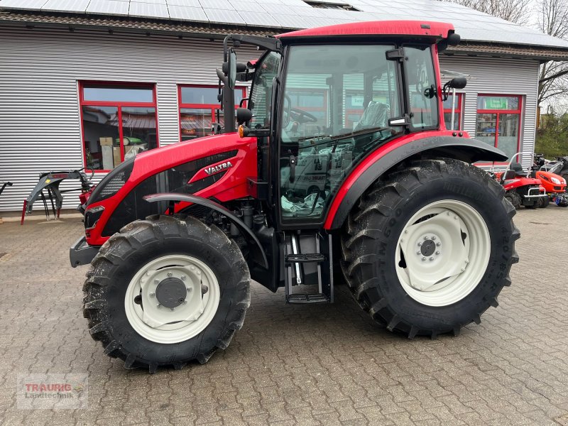 Traktor tip Valtra A 75/ 85/95, Neumaschine in Mainburg/Wambach