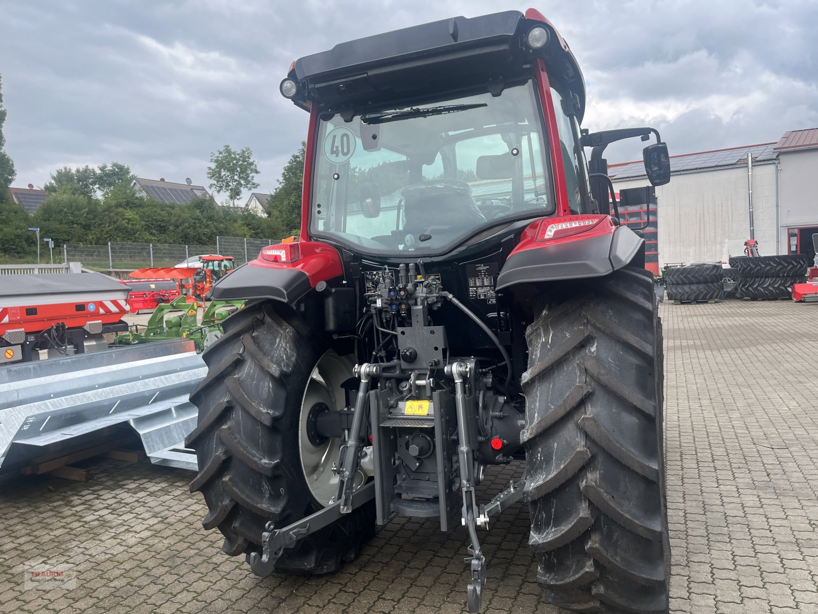 Traktor Türe ait Valtra A 75, Neumaschine içinde Mainburg/Wambach (resim 5)