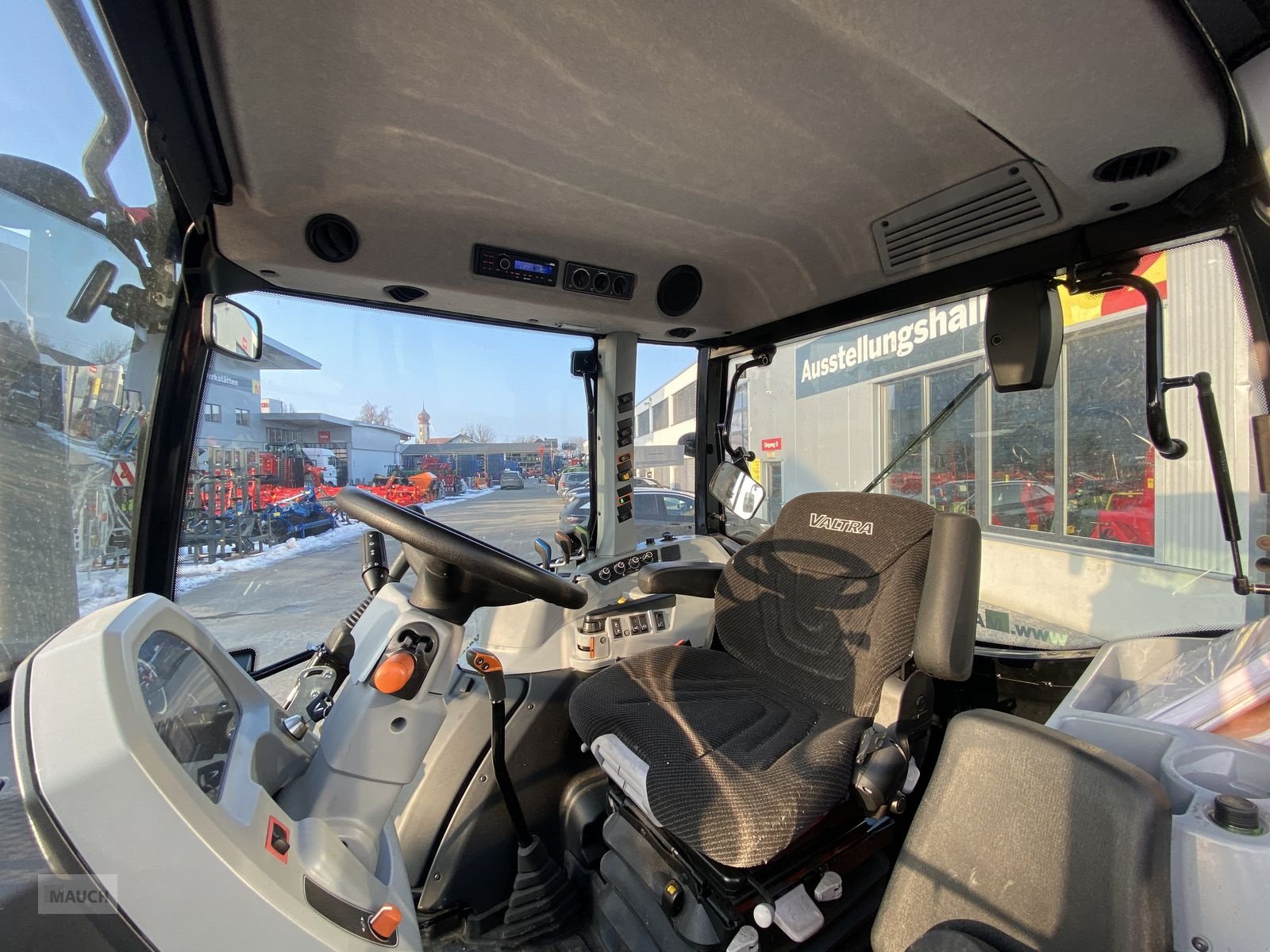 Traktor typu Valtra A 75, Gebrauchtmaschine v Burgkirchen (Obrázok 11)