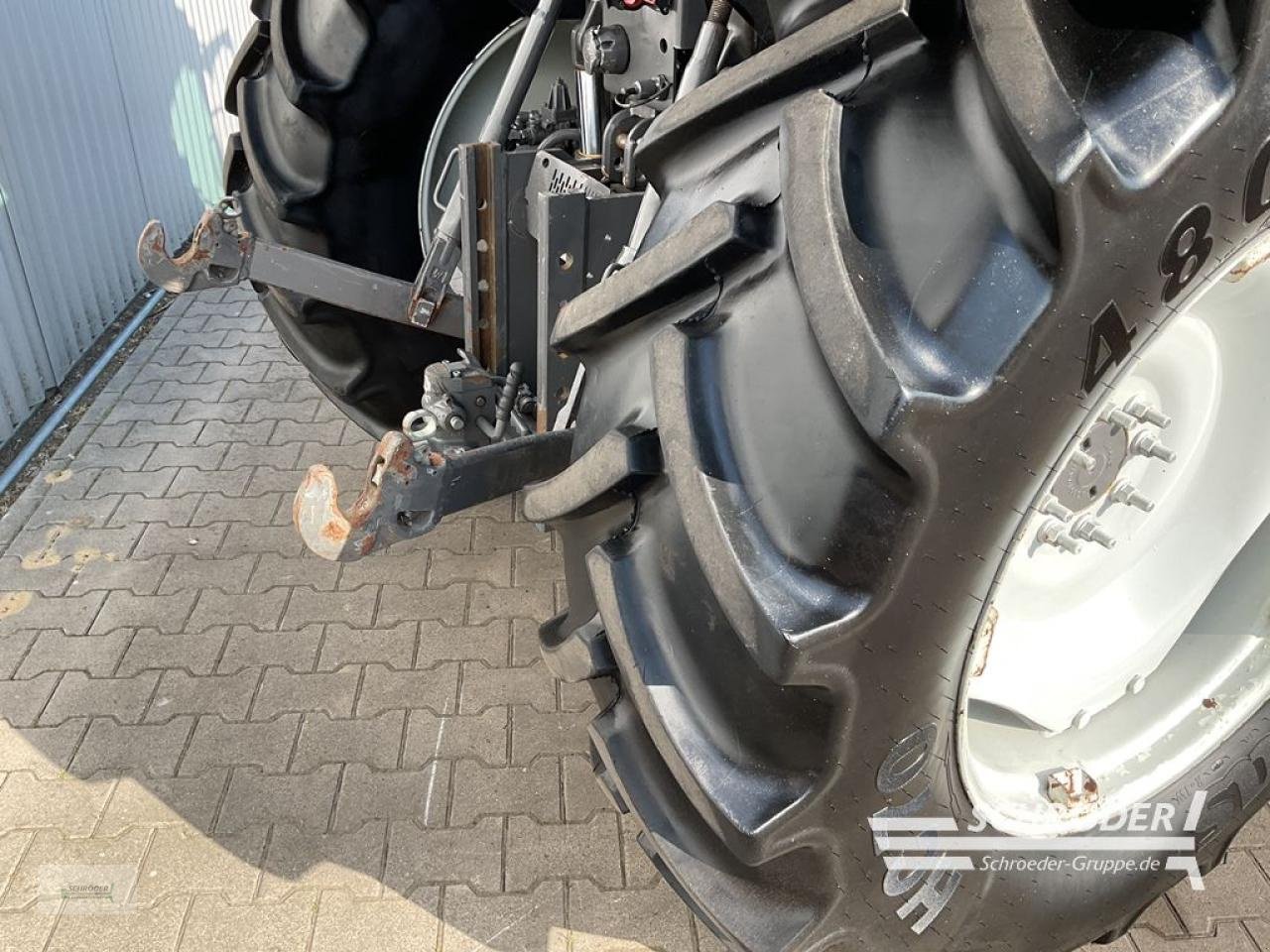 Traktor des Typs Valtra A 84 SH, Gebrauchtmaschine in Wildeshausen (Bild 12)