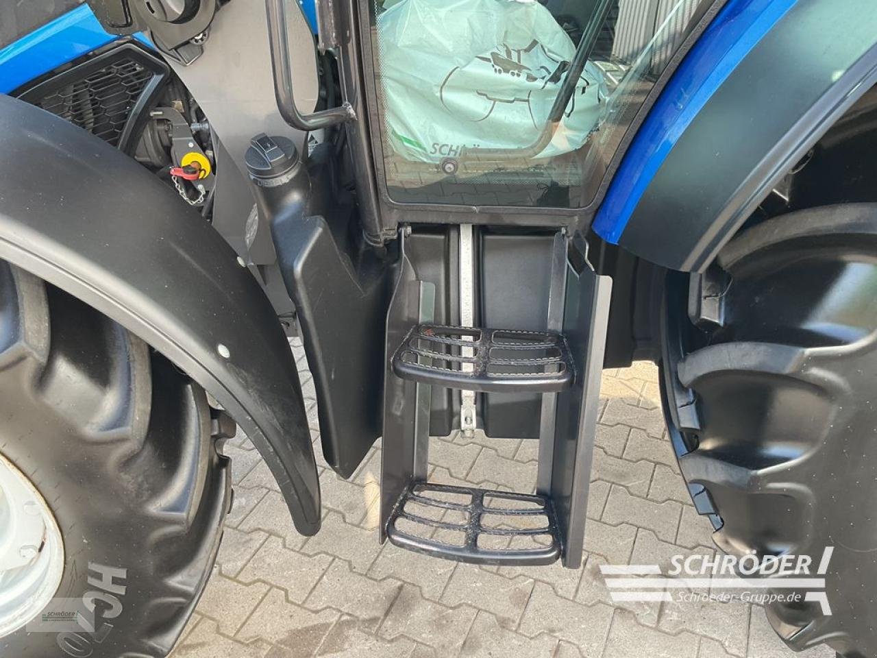 Traktor типа Valtra A 84 SH, Gebrauchtmaschine в Wildeshausen (Фотография 14)