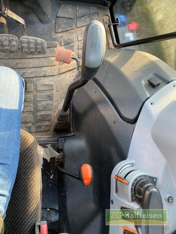 Traktor от тип Valtra A 84, Gebrauchtmaschine в Weil am Rhein-Haltingen (Снимка 9)