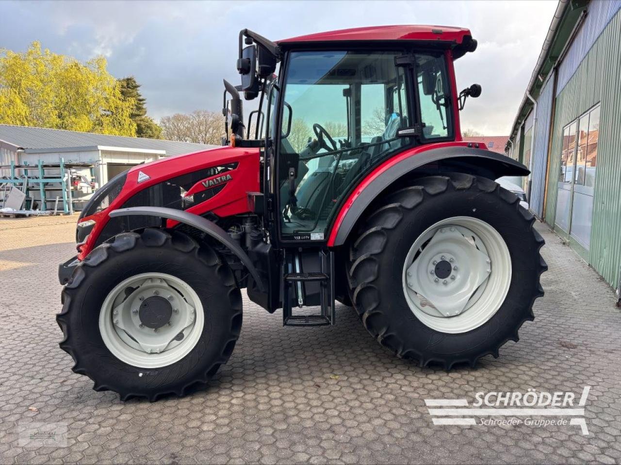 Traktor du type Valtra A 85 SH, Neumaschine en Hemmoor (Photo 4)