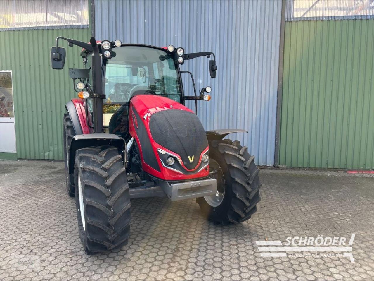 Traktor du type Valtra A 85 SH, Neumaschine en Hemmoor (Photo 7)