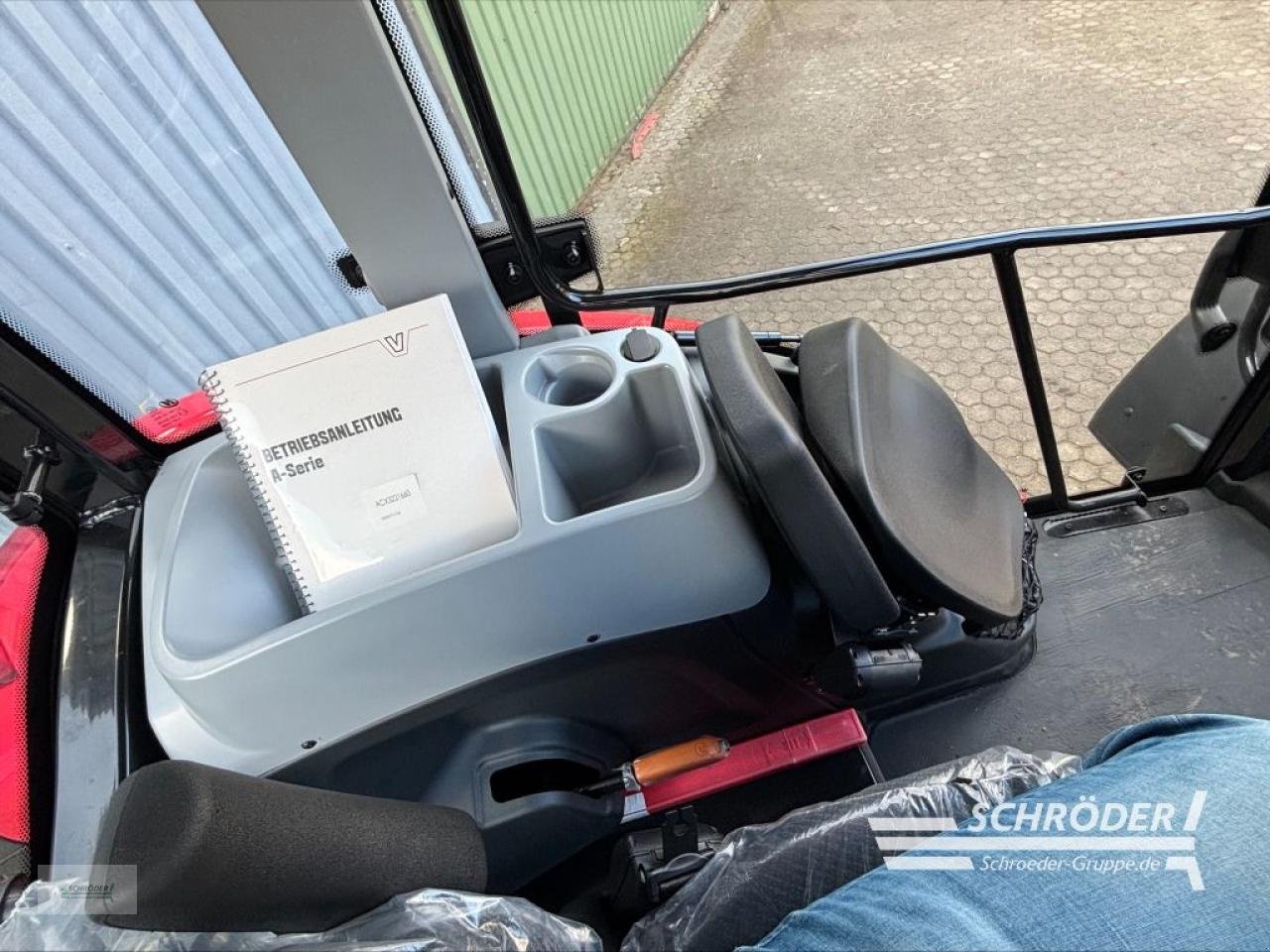 Traktor du type Valtra A 85 SH, Neumaschine en Hemmoor (Photo 12)