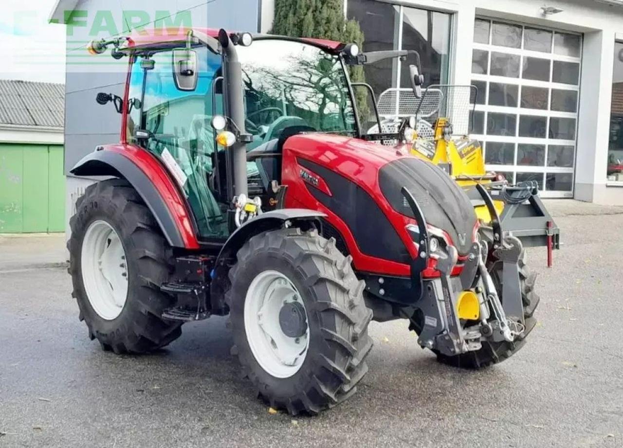 Traktor typu Valtra a 85, Gebrauchtmaschine v SANKT MARIENKIRCHEN BEI SCHÄRDING (Obrázek 3)