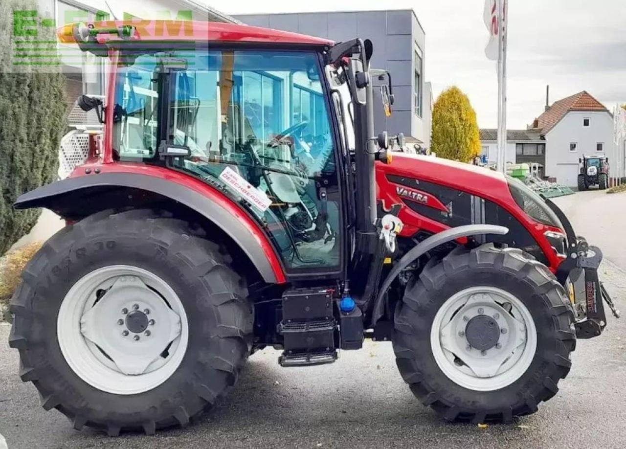 Traktor typu Valtra a 85, Gebrauchtmaschine v SANKT MARIENKIRCHEN BEI SCHÄRDING (Obrázek 4)