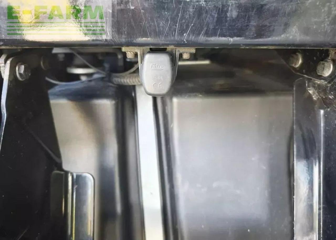 Traktor typu Valtra a 85, Gebrauchtmaschine v SANKT MARIENKIRCHEN BEI SCHÄRDING (Obrázek 11)