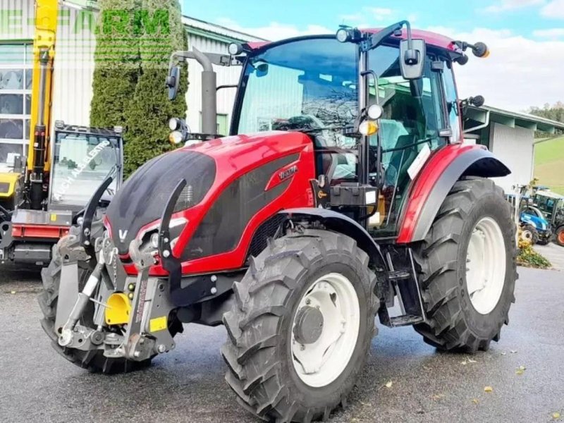 Traktor tipa Valtra a 85, Gebrauchtmaschine u SANKT MARIENKIRCHEN BEI SCHÄRDING (Slika 1)