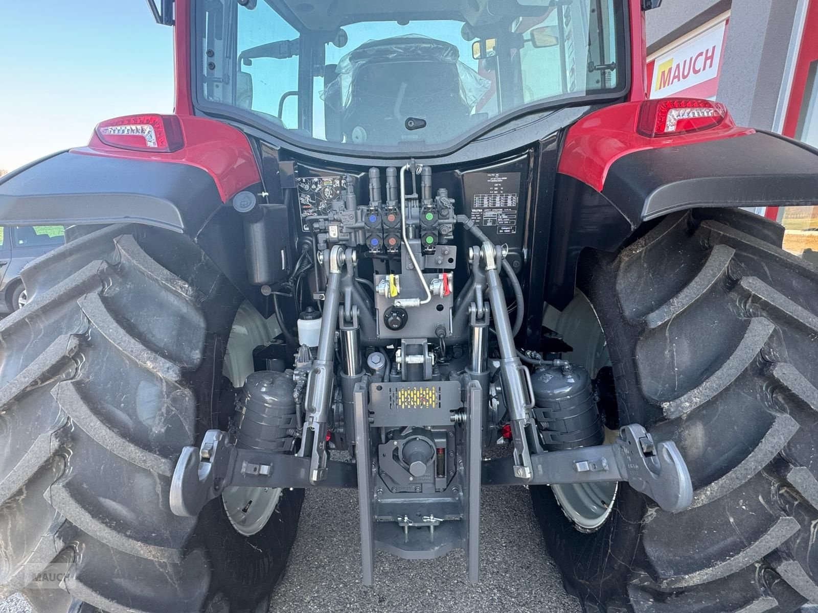 Traktor del tipo Valtra A 85, Neumaschine In Burgkirchen (Immagine 2)