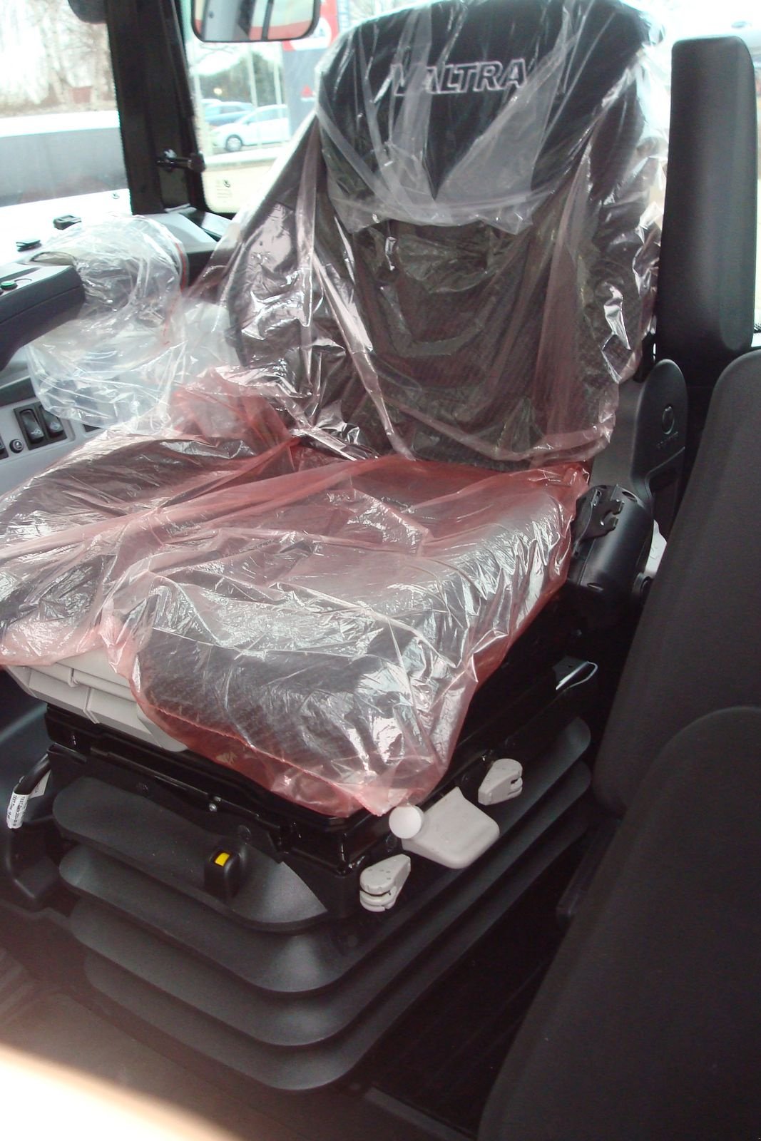 Traktor typu Valtra A 95, Neumaschine v Judenburg (Obrázek 24)