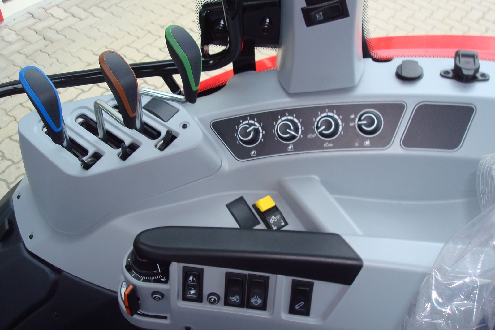 Traktor typu Valtra A 95, Neumaschine v Judenburg (Obrázek 17)