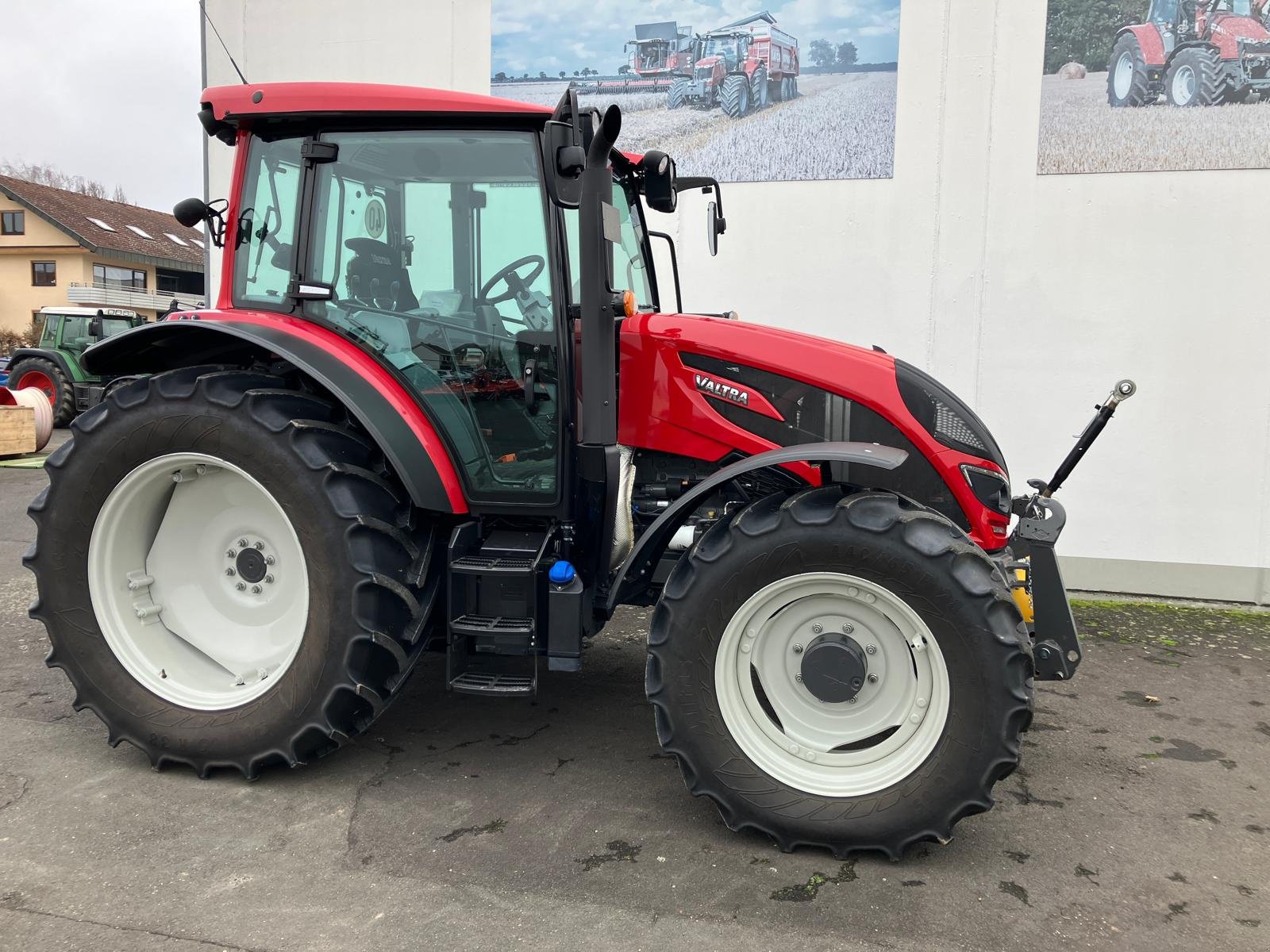 Traktor del tipo Valtra A104 H4, Gebrauchtmaschine en Wülfershausen an der Saale (Imagen 5)