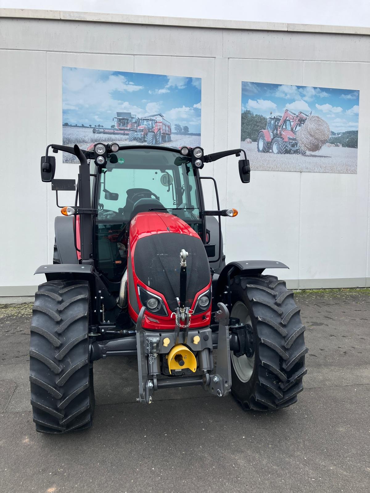 Traktor del tipo Valtra A104 H4, Gebrauchtmaschine en Wülfershausen an der Saale (Imagen 8)