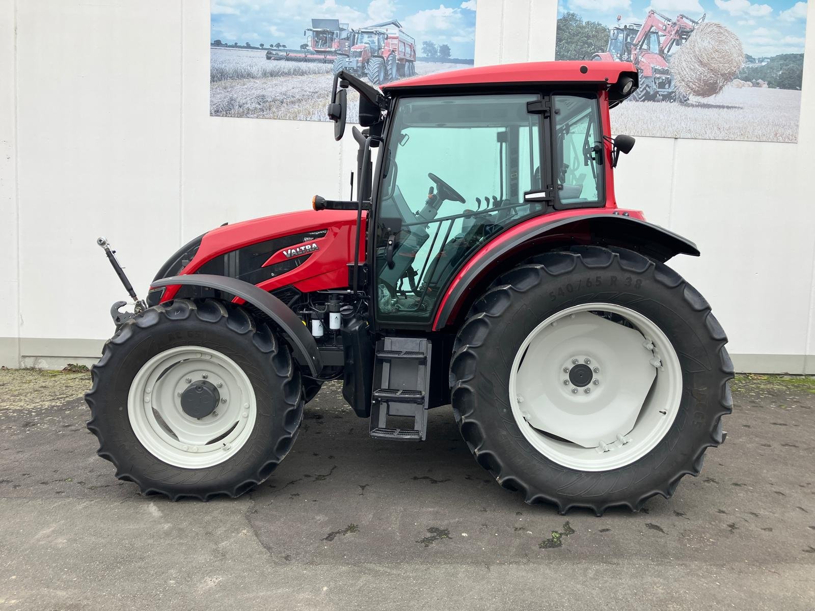 Traktor del tipo Valtra A104 H4, Gebrauchtmaschine en Wülfershausen an der Saale (Imagen 10)