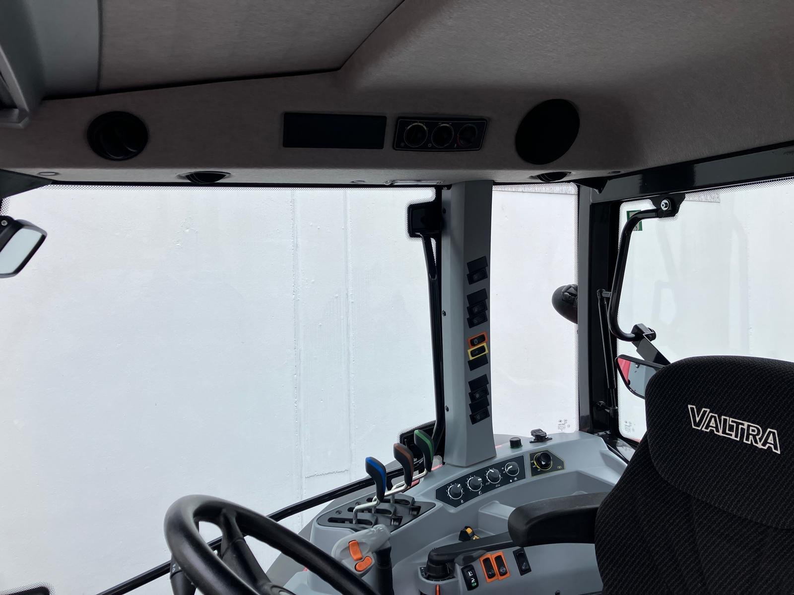 Traktor del tipo Valtra A104 H4, Gebrauchtmaschine en Wülfershausen an der Saale (Imagen 13)