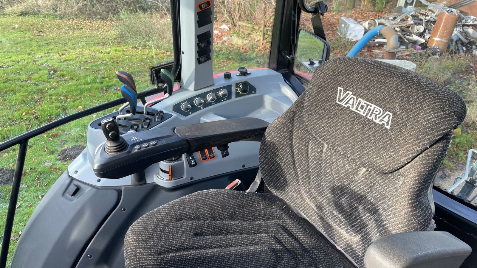 Traktor от тип Valtra A104 MH4 Hitech, Gebrauchtmaschine в Hobro (Снимка 5)