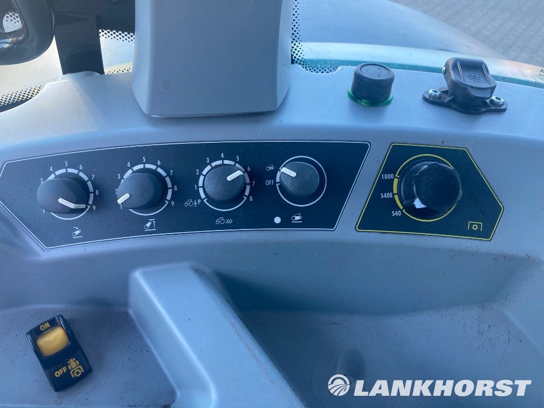 Traktor del tipo Valtra A104, Gebrauchtmaschine In Emsbüren (Immagine 19)
