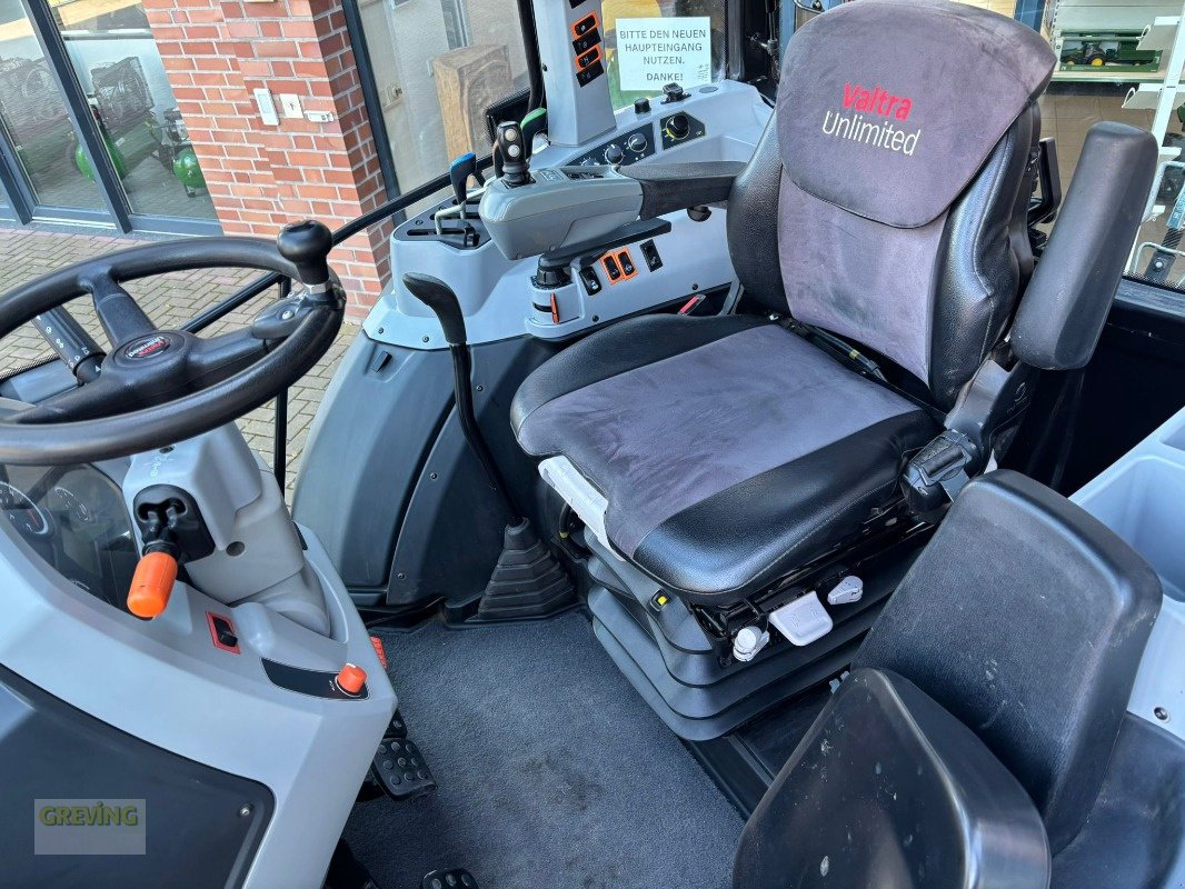 Traktor от тип Valtra A104, Gebrauchtmaschine в Ahaus (Снимка 9)