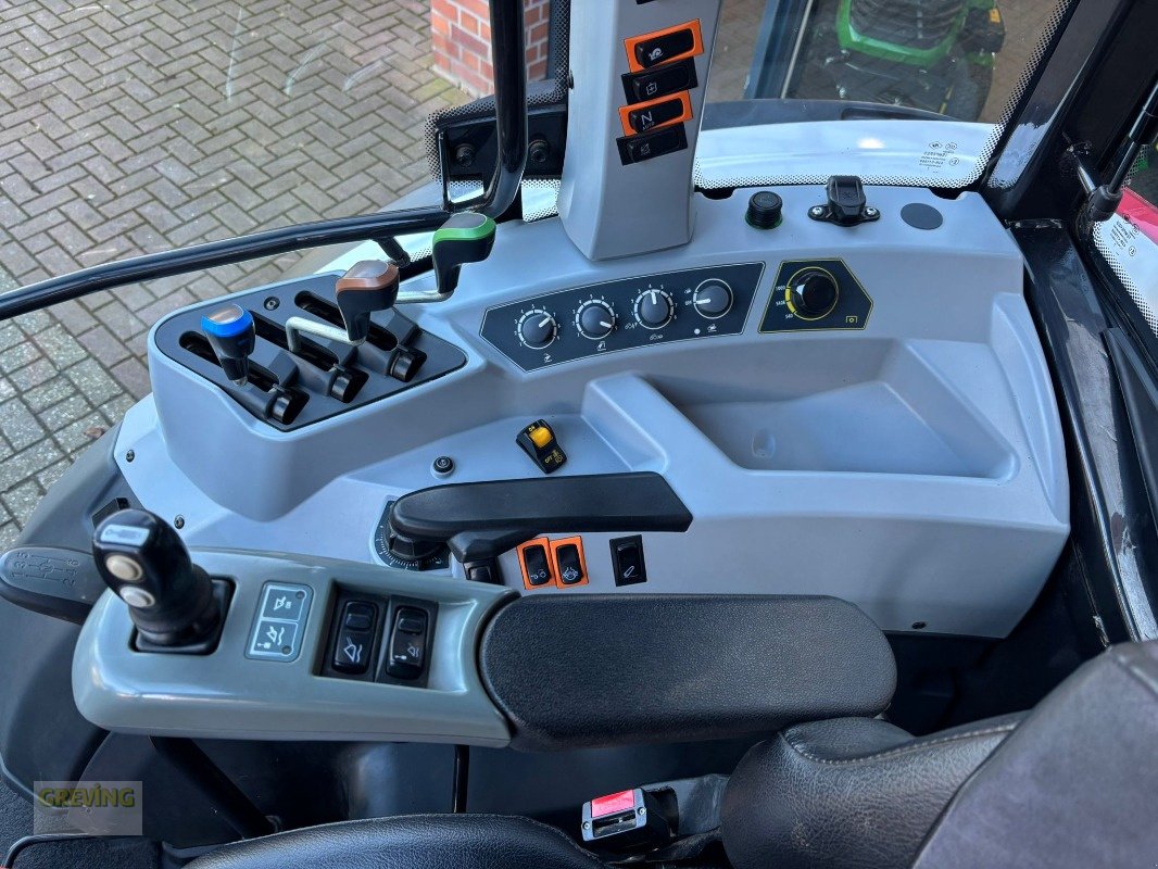 Traktor от тип Valtra A104, Gebrauchtmaschine в Ahaus (Снимка 10)