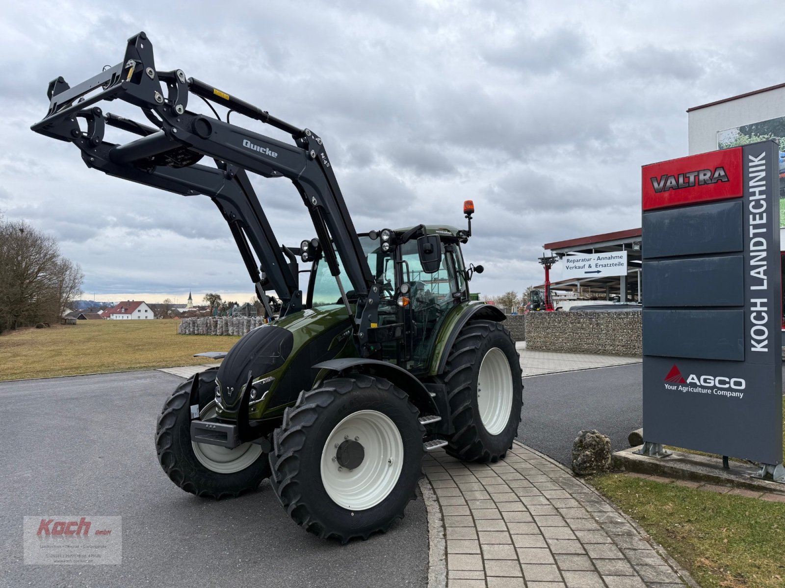 Traktor tipa Valtra A105 H4, Neumaschine u Neumarkt / Pölling (Slika 1)