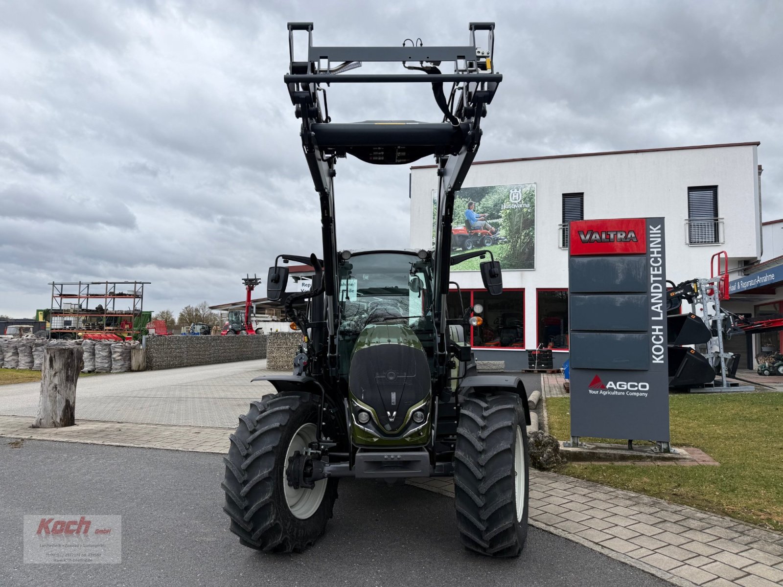 Traktor tipa Valtra A105 H4, Neumaschine u Neumarkt / Pölling (Slika 11)