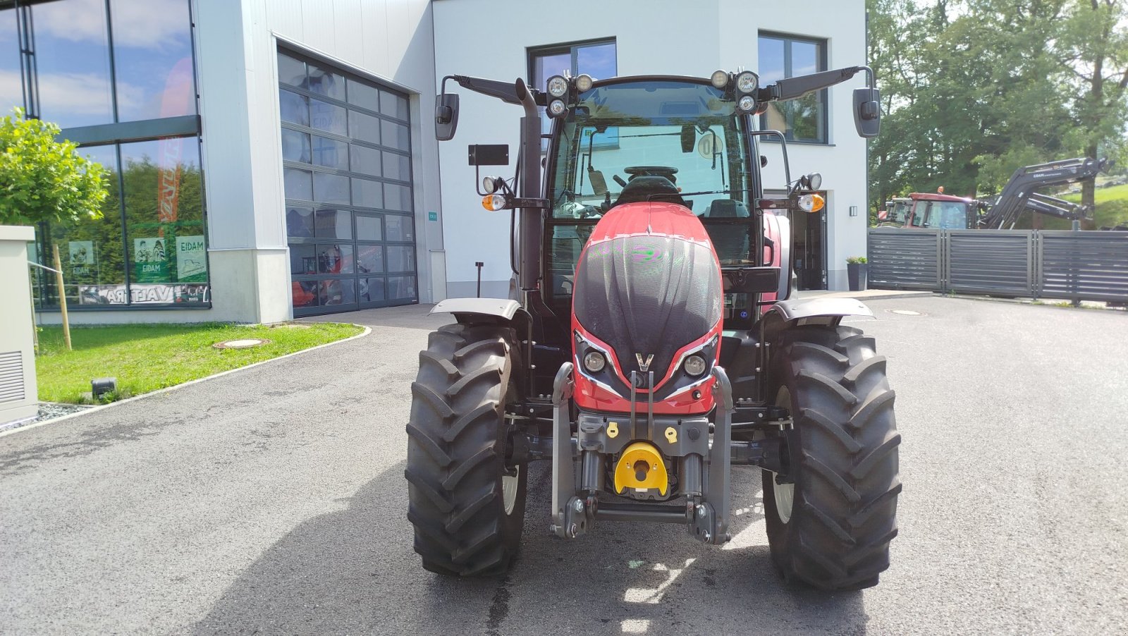 Traktor του τύπου Valtra A105 MH4 2B0, Gebrauchtmaschine σε Lößnitz  (Φωτογραφία 2)