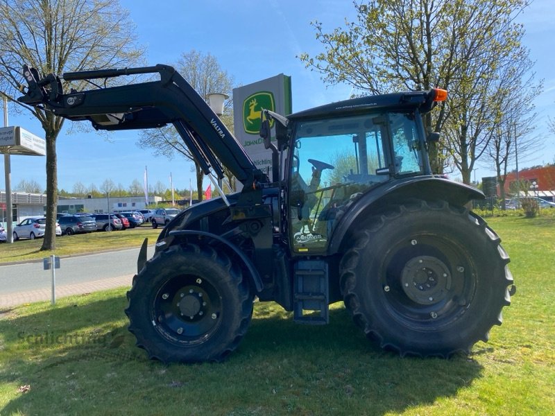 Traktor du type Valtra A105, Gebrauchtmaschine en Soltau (Photo 9)