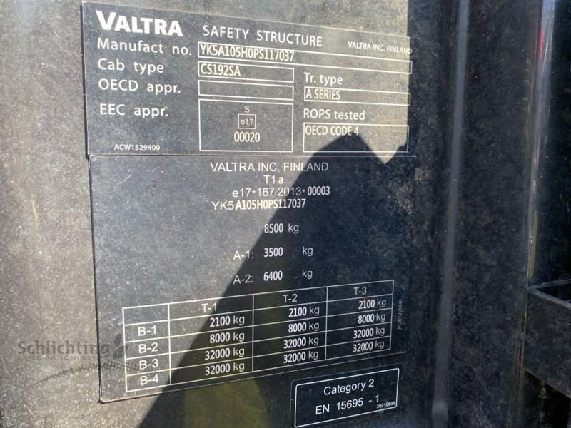 Traktor du type Valtra A105, Gebrauchtmaschine en Soltau (Photo 12)